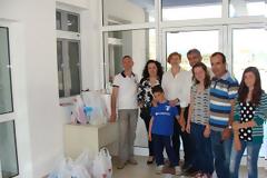 Παράδοση φαρμάκων στο κοινωνικό φαρμακείο του Δήμου Αλεξ/πολης και τροφίμων στο χωριό SOS