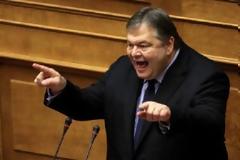 Ο Βενιζέλος απάντησε στον Παπανδρέου για την “τρύπα” στα οικονομικά του ΠΑΣΟΚ