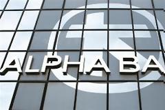 Alpha Bank: Βελτιώνονται οι προσδοκίες για την ελληνική οικονομία