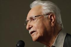 Χρόνης Αηδονίδης: Ύμνοι και άσματα σε βυζαντινές κλίμακες