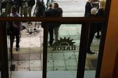 «Φρένο» στη δημόσια συζήτηση για τα οικονομικά του βάζει το ΠΑΣΟΚ