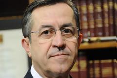 «O λαός υποφέρει, αλλά το χρήμα (εκ)ρέει στον ΟΠΑΠ…»