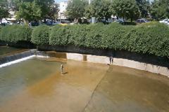 Ξεκίνησαν τα «μπάνια του λαού» στα Τρίκαλα!