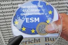 Περισσότερο από το ήμισυ του κεφαλαίου του έχει ο Ε.Μ.Σ.