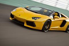 Ο παππούς με το Mazda!