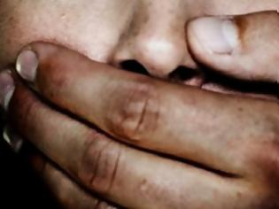 Φωτογραφία για Πάτρα: Πα-τέρας κακοποιούσε σεξουαλικά το γιο και τις κόρες του και έβαζε το παιδί να βιάζει τη μητέρα του