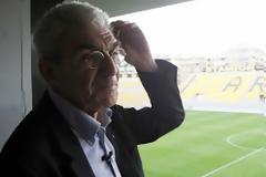 Το κατέχει το… τόπι ο Μπουτάρης