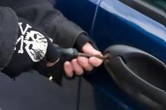 Εξάρθρωση σπείρας με κλεμμένα αυτοκίνητα