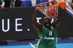 Καλύτερος αμυντικός της Ευρωλίγκας ο Στεφάν Λάσμε