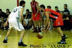 Αίγιο: Απίστευτες σκηνές σε αγώνα - Οπαδοί του Ήφαιστου προσπάθησαν να κάψουν με ξερόχορτα παίκτες της Παναχαϊκής