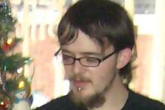 «Μαχαίρωσα τον γιο μου δύο φορές, επειδή με είπε 