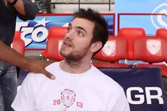 ΜΑΝΤΖΑΡΗΣ : ΜΑΣ ΠΕΡΙΜΕΝΟΥΝ ΣΤΗ ΓΩΝΙΑ ΑΛΛΑ... ΔΕΝ ΦΟΒΟΜΑΣΤΕ!