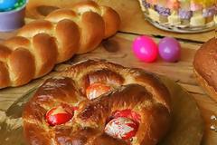 Γλυκό τσουρέκι