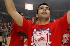 ΣΛΟΥΚΑΣ : Ο ΟΛΥΜΠΙΑΚΟΣ ΜΠΟΡΕΙ ΝΑ ΚΕΡΔΙΣΕΙ ΟΠΟΙΟΝΔΗΠΟΤΕ!