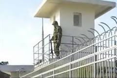 Πρώην στρατόπεδα θα γίνουν χώροι κράτησης