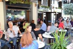 Πάτρα: Πολλoί για βόλτα, λίγοι στα ταμεία... - Πότε κλείνουν τα καταστήματα