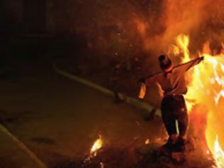 Φωτογραφία για Στην Kαλαμάτα ετοιμάζονται να κάψουν τον Ιούδα με τη μορφή του Σαμαρά