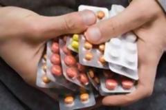 Πόσα φάρμακα θα μας κόψουν 2013; Πόσο θα μειωθούν οι δαπάνες