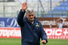 Δεν υπάρχει...ταβάνι για τον Σάκη Τσιώλη και τον Αστέρα Τρίπολης