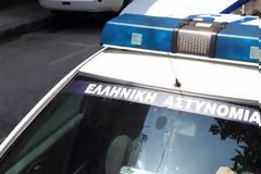 Πάτρα: Χτύπησαν και λήστεψαν γνωστό έμπορο δύο Ρουμάνες - Η μία έφυγε με το... στηθόδεσμο!