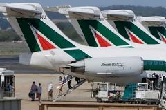 Υπάλληλοι της Alitalia... έκλεβαν αποσκευές