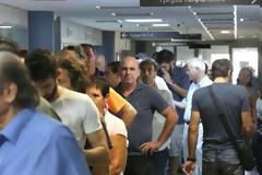 Έρχεται το καλοκαίρι των παθών για τους φορολογούμενους - Tι θα κληθούμε να πληρώσουμε