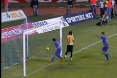 Τι γκολ έφαγες ρε...τροχονόμε;