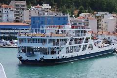 5 χρόνια είχε να δει τέτοια κίνηση το λιμάνι Ηγ/τσας προς Κέρκυρα!