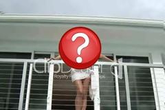 Πάτρα: Η κυρία ετών 50…που απλώνει τα ρούχα χωρίς σουτιέν