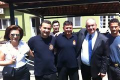 Με τους πιλότους της Πολεμικής Αεροπορίας και της Αεροπορίας Στρατού έκανε Πάσχα ο Τέρενς Κουίκ