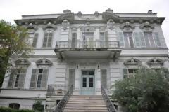 Επεμβαίνοντας στη Σχολή Τυφλών