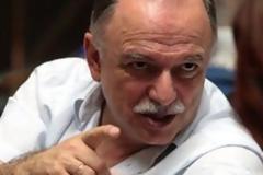 To τουίτ του Παπαδημούλη για τον Χριστό και τον Μαρξ που τάραξε τους παπάδες