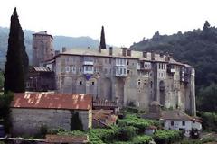 Φωτιά σε μονή του Αγίου Όρους