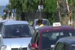 Πάτρα: ΠΡOΣΟΧΗ! Δεν λειτουργούν τα φανάρια στην επικίνδυνη διασταύρωση Aκτής Δυμαίων και Παπαφλέσσα