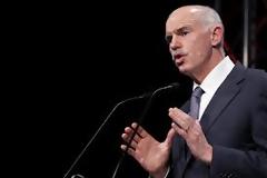 Αντάρτικο κατά Παπανδρέου στην Σοσιαλιστική Διεθνή!