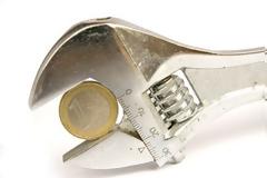 Μόλις ένας στους δέκα έκανε ρύθμιση χρεών στο Δημόσιο