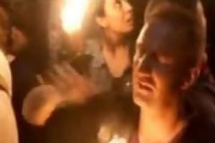 Το γύρο του κόσμου κάνει ο Nαυπλιώτης που δεν καίγεται από το Άγιο Φως - Δείτε το video