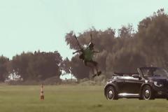 Skydiving... Η τρέλα δεν πάει στα βουνα!