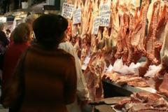 Πρόστιμα για παραβάσεις στην πασχαλινή αγορά