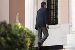 Άνοιγμα Σαμαρά στον αντιμνημονιακό χώρο