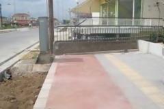 Ο ποδηλατόδρομος που καταλήγει σε τοίχο