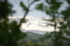 Άνοιξη, 30 βαθμούς η θερμοκρασία και τα βουνά του Ζαγορίου έχουν χιόνι!