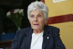 Η Σώτη Τριανταφύλλου για την Κική Δημουλά και τις επιθέσεις που δέχεται...