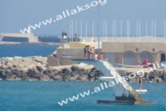 Γέμισαν οι παραλίες της Ρόδου από τουρίστες το Πάσχα