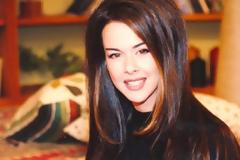 ΑΠΙΣΤΕΥΤΟ: Δείτε πως είναι σήμερα η Ίνα Λαζοπούλου