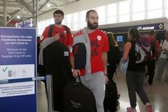 ΜΕ... ΕΙΚΟΝΕΣ Η ΑΝΑΧΩΡΗΣΗ ΤΩΝ ΠΡΩΤΑΘΛΗΤΩΝ ΓΙΑ ΤΟ FINAL4 ΤΟΥ ΛΟΝΔΙΝΟΥ! *PHOTOS*