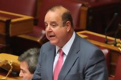 «Ο Υπουργός Εργασίας φαίνεται να ζει μια εικονική πραγματικότητα»