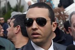 Χαμός στον Alpha: «Πλακώθηκαν» στον αέρα Βερύκιος – Κασιδιάρης