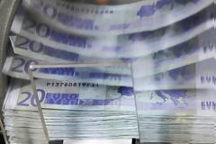 Μέτρα για πιο διαφανείς και προσιτούς τραπεζικούς λογαριασμούς από Κομισιόν