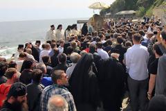 3091 - Με λαμπρότητα και φέτος η Λιτάνευση της Εικόνας της Παναγίας της Πορταϊτίσσης στην Ιερά Μονή Ιβήρων (φωτογραφίες)